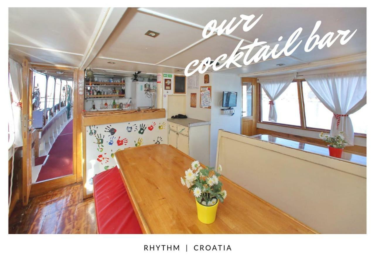 Hotel Rhythm Floating Accom - Split Exterior foto